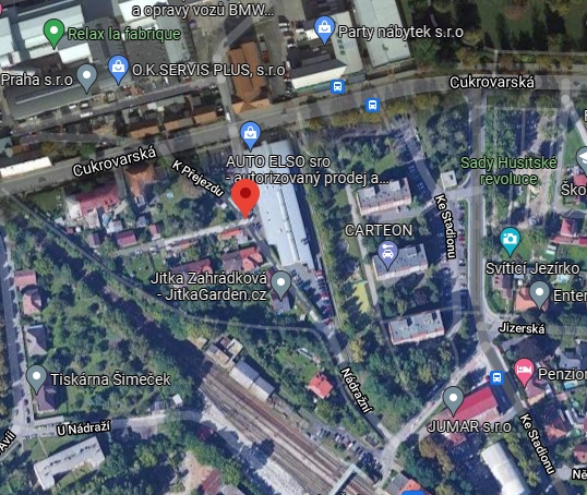 Chodn&iacute;k v ulici K Přejezdu